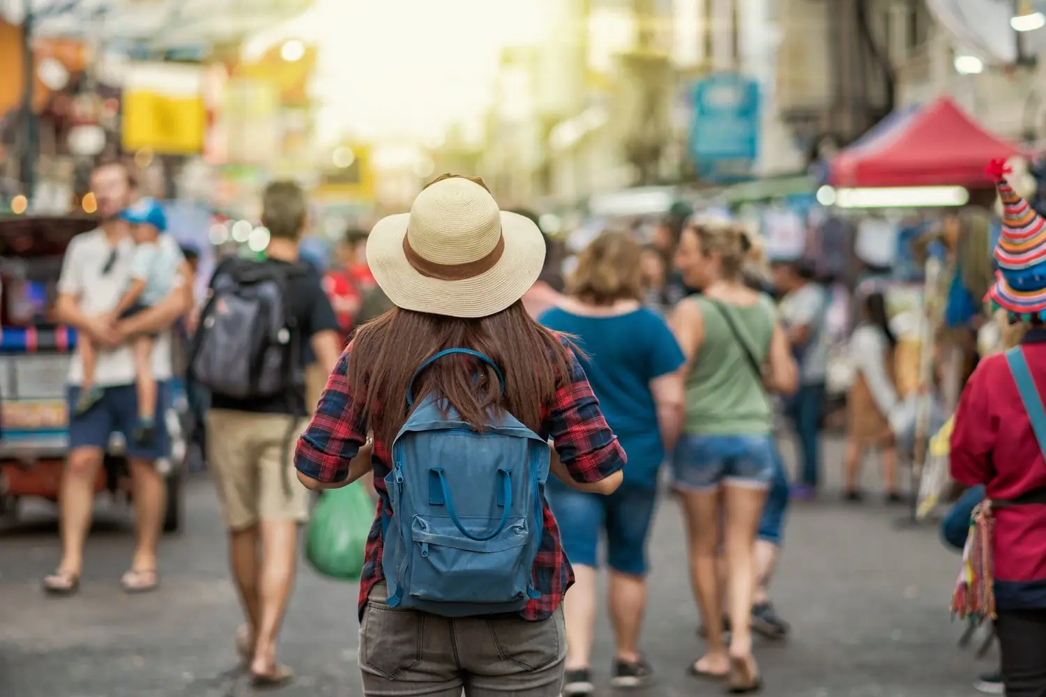 City break z plecakiem: Co spakować na weekendową wyprawę