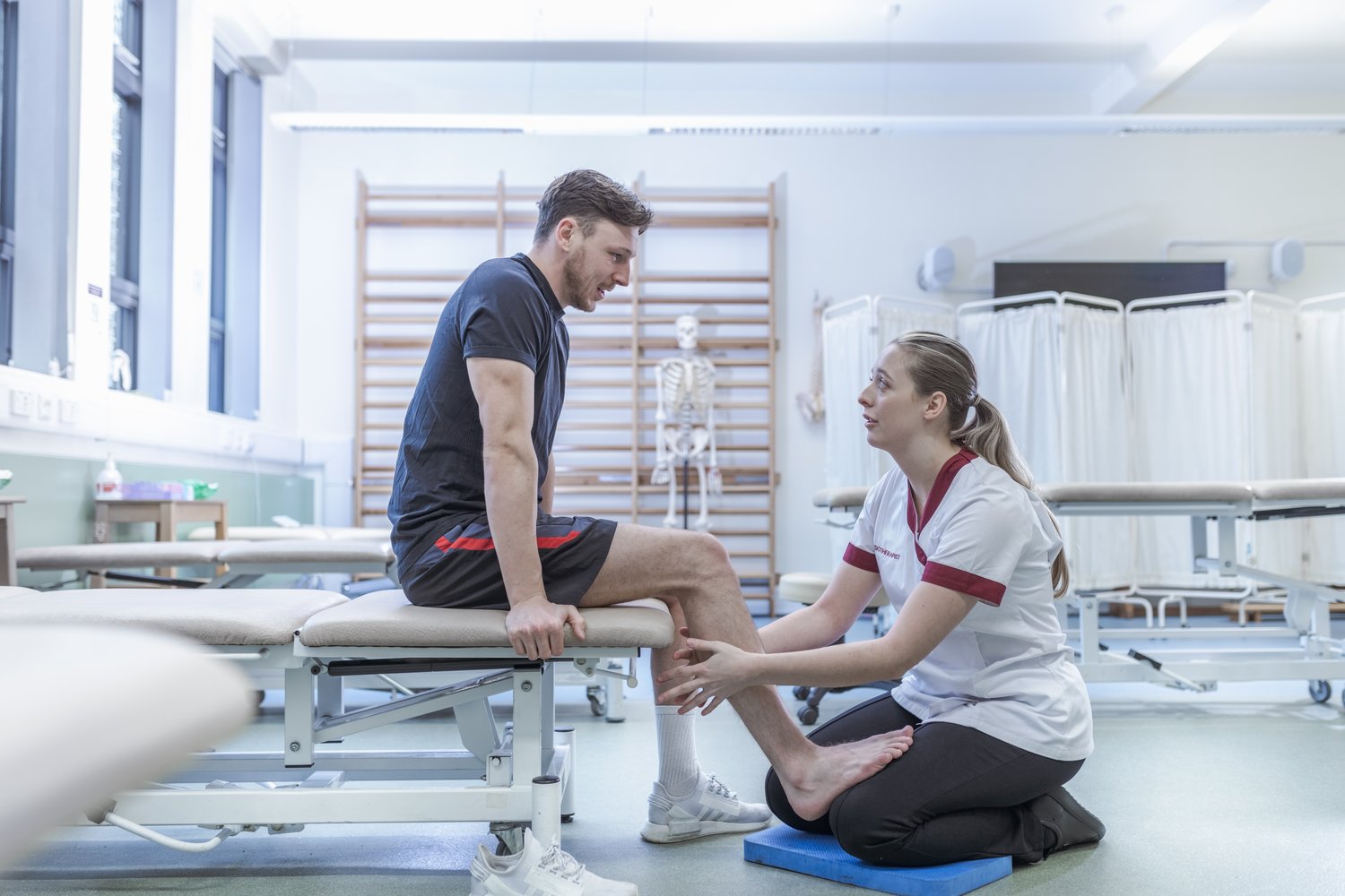 Rehabilitacja po kontuzjach sportowych: Program powrotu do formy
